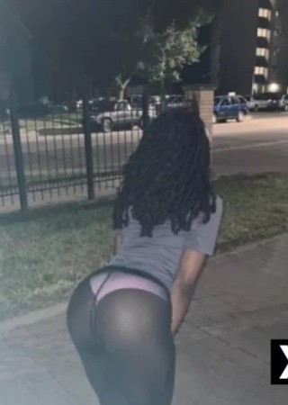 South Bend | Escort Leelee-23-279681-photo-1