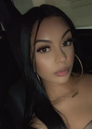 Vista | Escort Layla-30-207200-photo-1