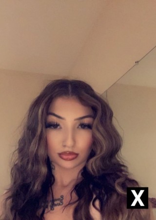 Kirkland | Escort Bambi-22-274329-photo-3