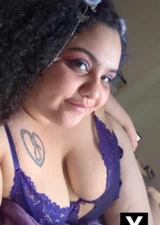 Cranston | Escort Charlotte-24-272154-photo-1