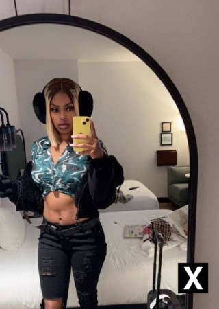 Lakeside | Escort Caramel Courtney-25-274433-photo-6