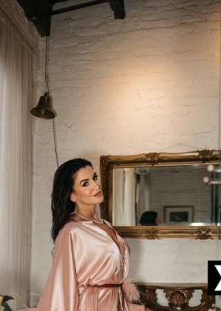 Manhattan NYC | Escort Amy Taylor-49-212806-photo-1