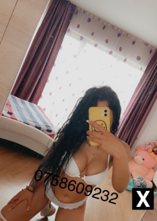 Cluj-Napoca | Escort Bruneta Frumoasa La Hotel Sau Domiciliul Meu ! 0758609232-0-226632-photo-3