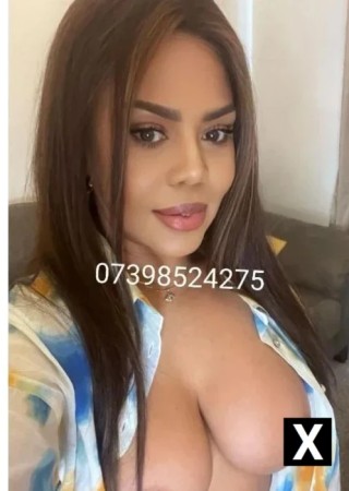 Hove | Escort Lennon-29-266187-photo-1