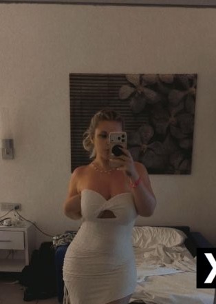 Brookfield | Escort Payton-26-286102-photo-3