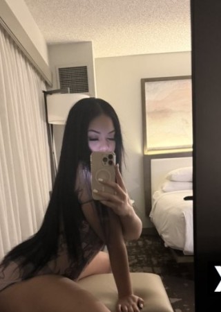 Martinsville | Escort Carmella-23-275566-photo-3