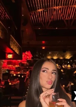 Hillsborough | Escort Lucy-28-275855-photo-1