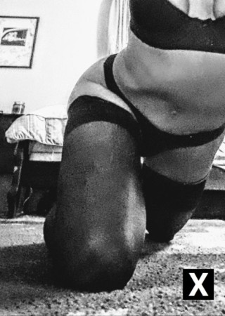 Burnsville | Escort Synder Moore-29-271208-photo-4