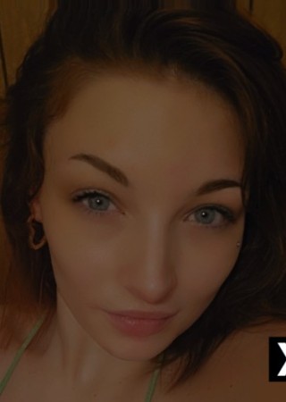 Bloomington IN | Escort Nikki-29-282487-photo-2