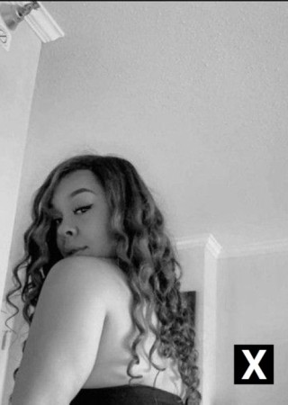 Charlottesville | Escort KennedyRose-24-271801-photo-4