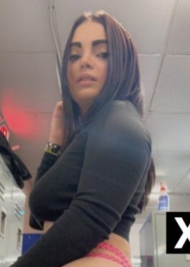 DeBary | Escort Karol-29-277479-photo-1