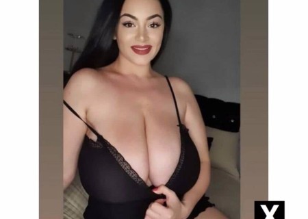 Burton | Escort Betty-24-184750-photo-1