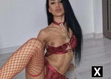Slough | Escort REAL-22-274851-photo-1