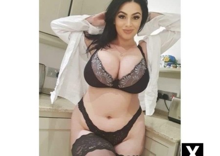 Burton | Escort Betty-24-184750-photo-2