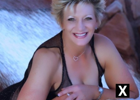 Fort Wayne | Escort Roxanne-52-179697-photo-1