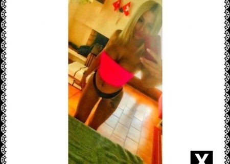 Barnsley | Escort Blonde-21-183548-photo-3