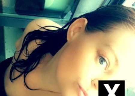 Bridgnorth | Escort Samlouise-34-257291-photo-3