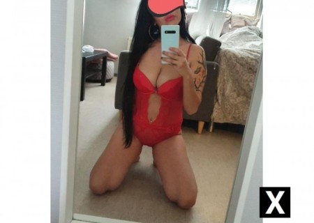 Warrington | Escort BRUNETTE-27-177535-photo-3