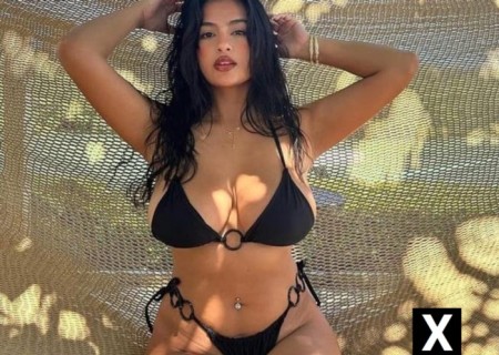 Woodford | Escort RIHANNA-24-259822-photo-2