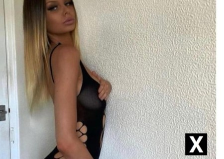 Elgin | Escort ESTELLE-28-275346-photo-3