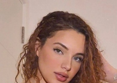 Ellesmere Port | Escort MIA-20-287065-photo-2
