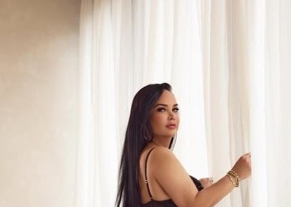 Esher | Escort Amaia-28-288878-photo-7