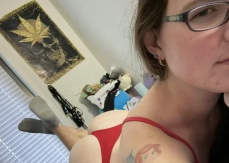 High Point | Escort Jane-25-286739-photo-2