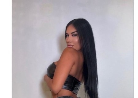 Grays | Escort Selena-21-286631-photo-3