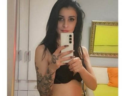 Grays | Escort Happy-28-286629-photo-1