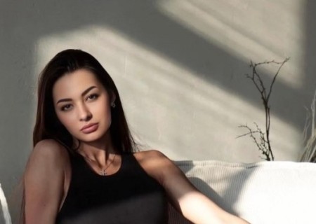 Crawley | Escort Elena-23-287183-photo-1