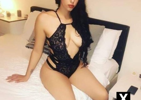 Grimsby | Escort Emma-22-183775-photo-2