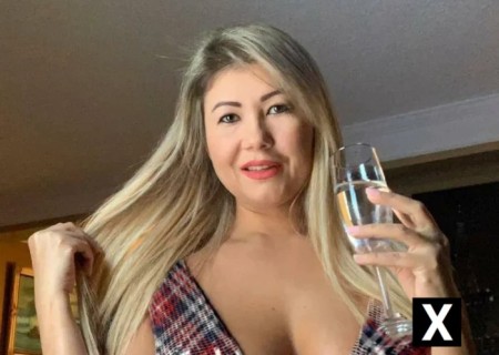 Edmonton | Escort Céline-25-277527-photo-5