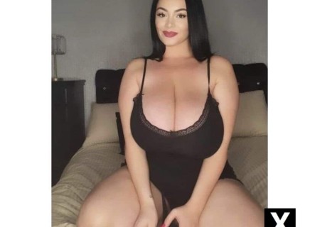 Burton | Escort Betty-24-184750-photo-3