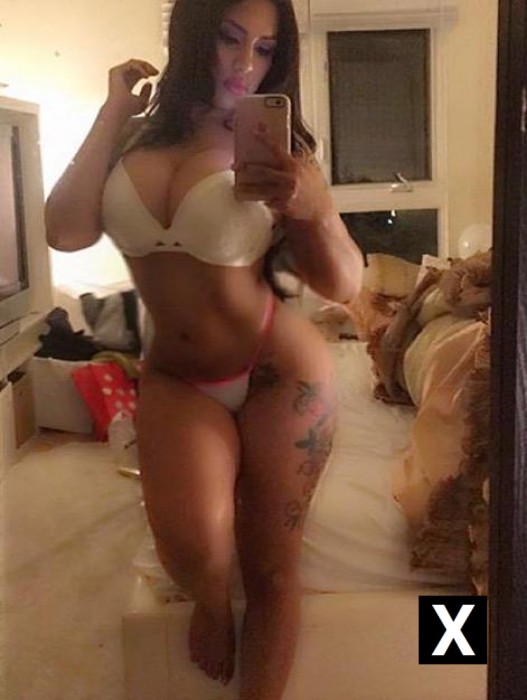 SEX ESCORT in Santa Ana